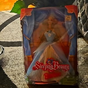 Sleeping beauty Barbie